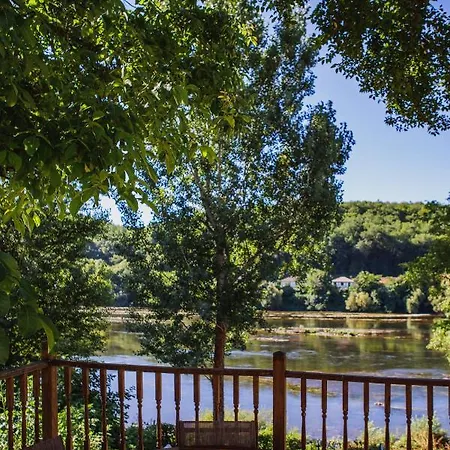 River House Semesterbostad
